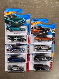 Hot wheels lot of 9 Ferrari Honda Datsun Nissan Toyota Mazda ford