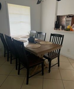 Dining Table with 6 chairs