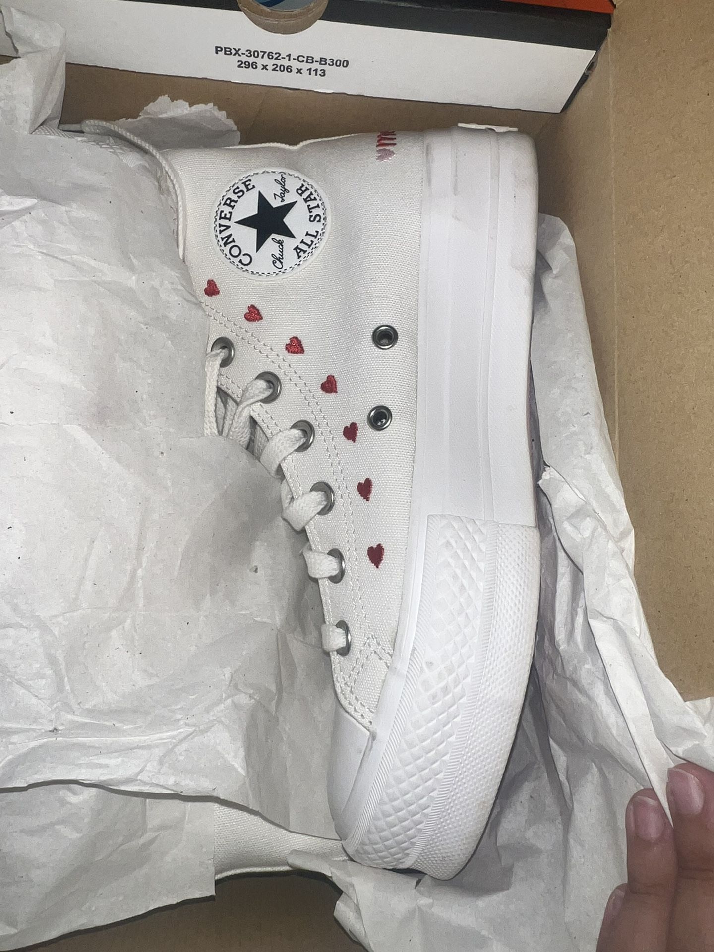 Valentine Day Converse 8W