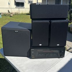 HOME TEATHER SYSTEM WITH SUBWOOFER AND SPEAKERS