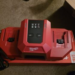 Milwaukee M18 Dual Bay Super Battery Charger  Pick Up Concord 