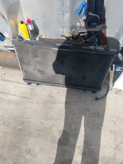 2012 Camry Radiator And Fan Assembly
