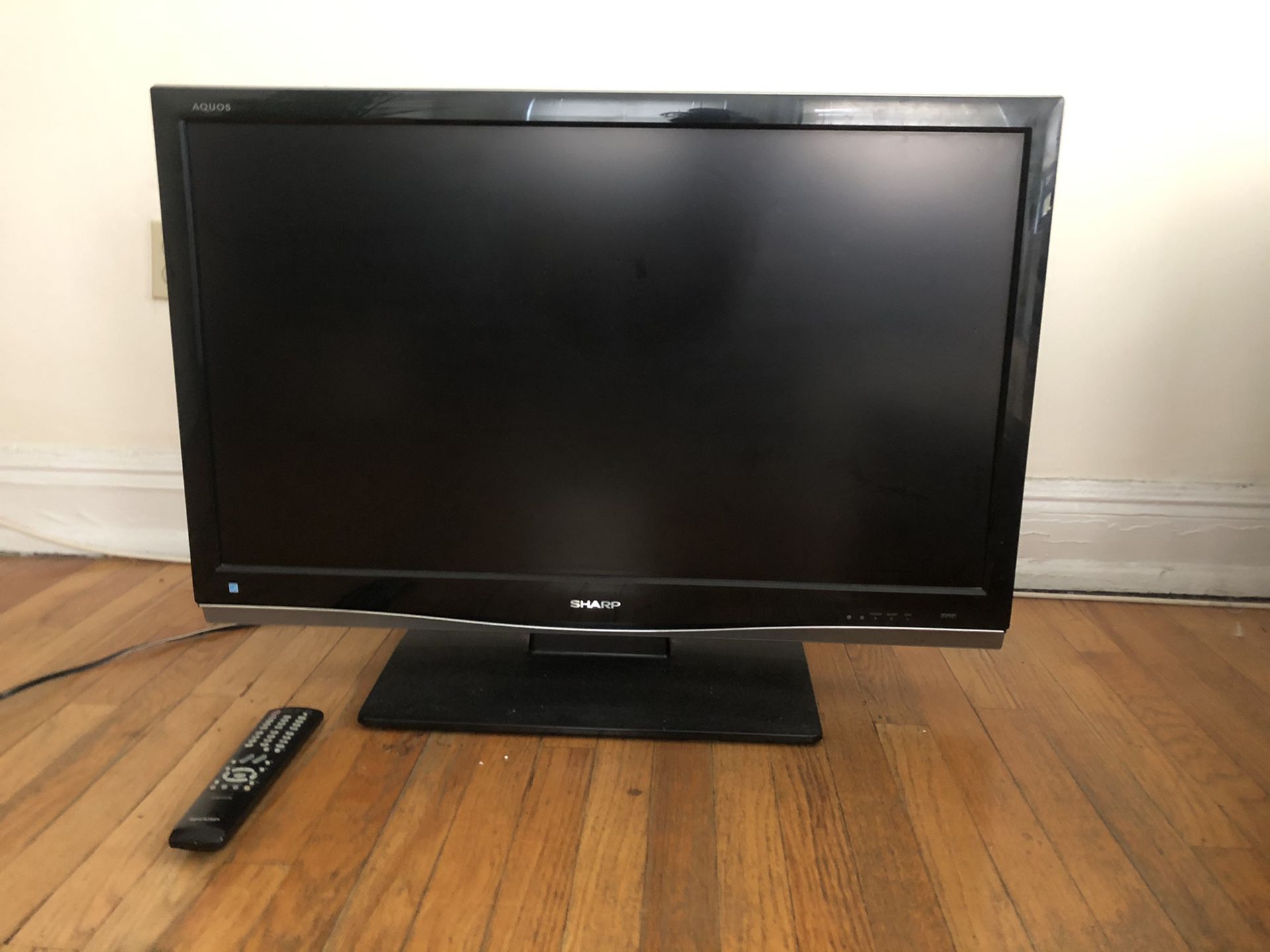 TV - 40 inch