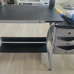 Adjustable Drawing/Sketch Table