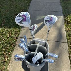 Women’s Golf Clubs