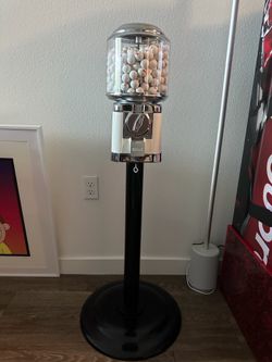 Supreme Beaver Gumball Machine