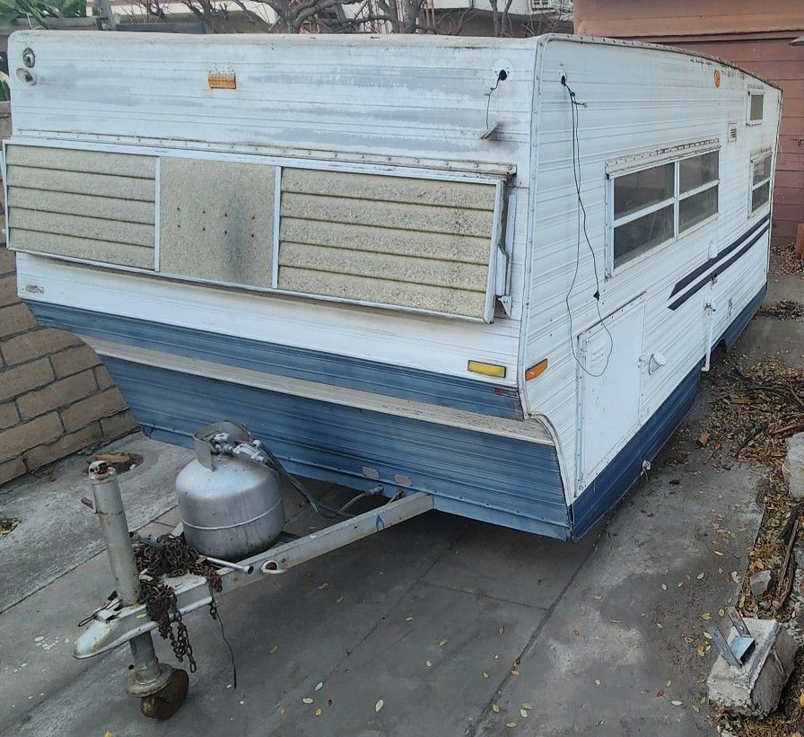 Camper Trailer (Aristocrat)