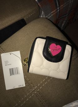 Brand new betsey Johnson wallet