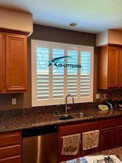 Custom Plantation Shutters for all types of windows, sliding doors, and closets. Persianas de Madera. BEST PRICES. Install Included. 951-573-2560