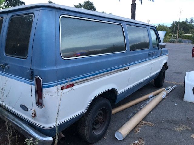 1984 Ford Club Wagon