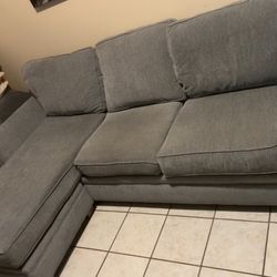 Free Delivery Haverty’s Sectional Couch
