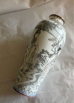 Chinese Porcelain Vase with Figure Landscape Design
