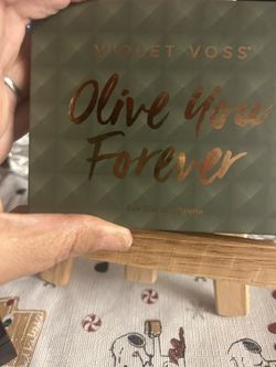Eye Shadows New