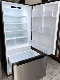 Refrigerador en buen estado con solo 3 meses de nuevo