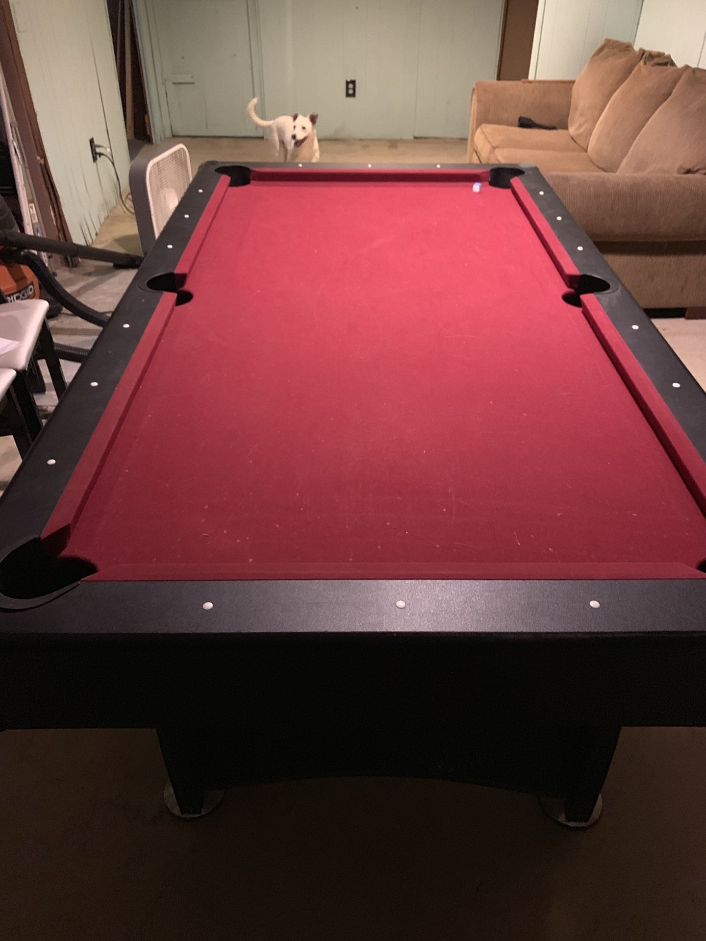 Pool table