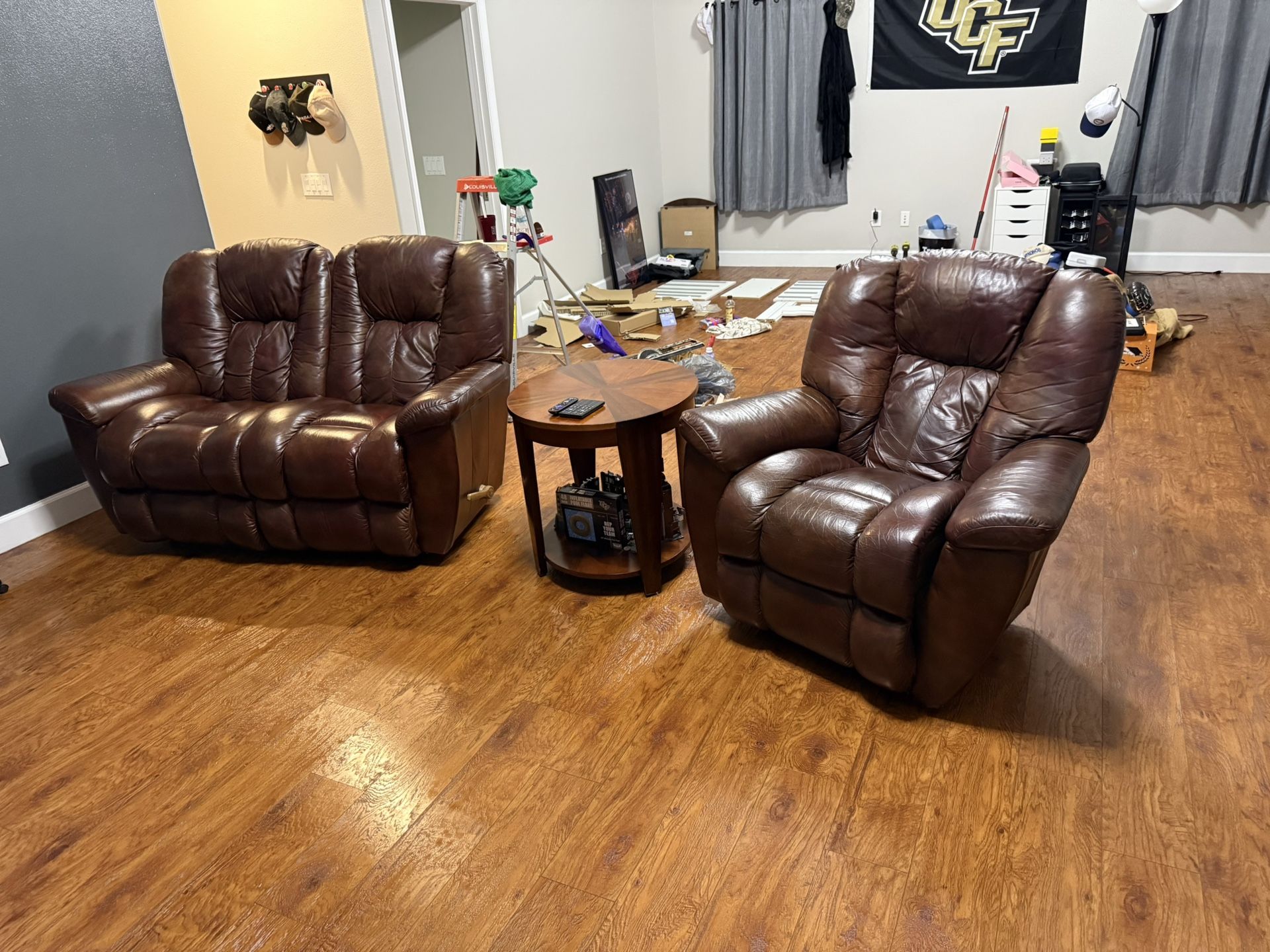 Lazy boy Leather Living Room Set 