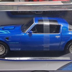 Maisto 1:18 Scale - Pontiac Firebird Trans AM (1978) - Blue