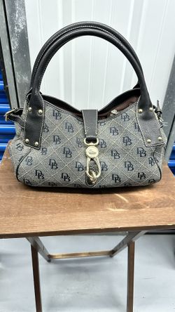 Dooney & Bourke Bag