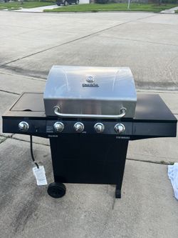 Char-Broil Performance Grill - Very Clean