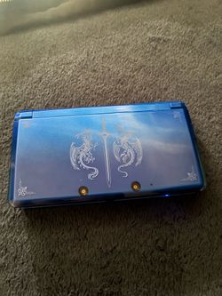 Nintendo 3DS Blue Fire Emblem Awakening Limited Edition