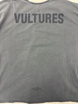 Large Vultures Listening Experience Goyang T-Shirt