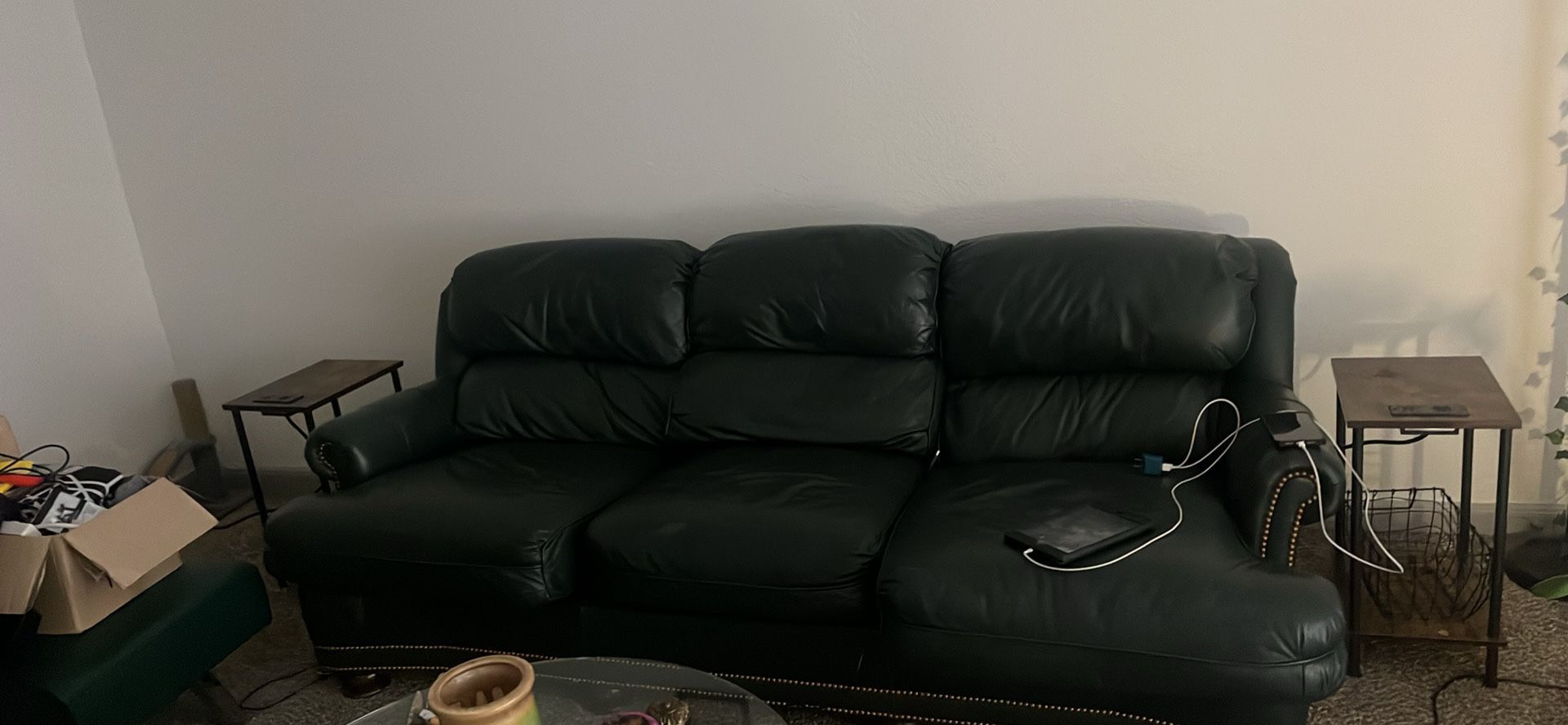 Leather Couch With End Tables