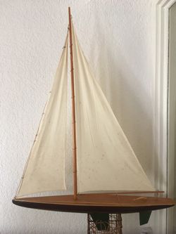 Wood sail boat