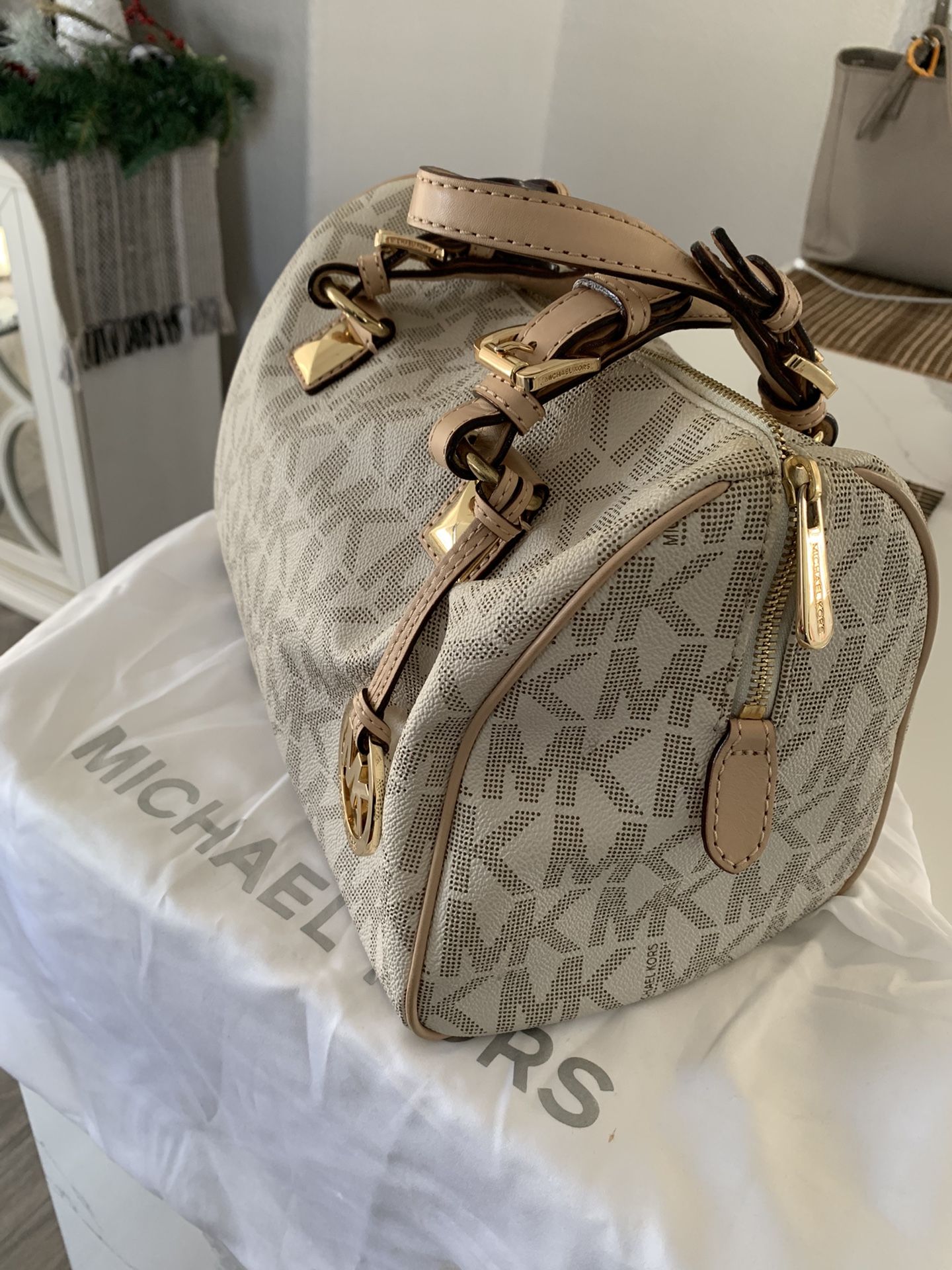 Michael Kors
