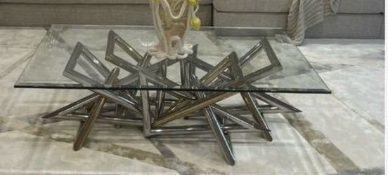 Art coffee table