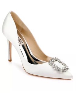 Badgley Mischka White Satin Crystal Buckle Heels Size 7.5 🤍Brand new 🤍No box🤍