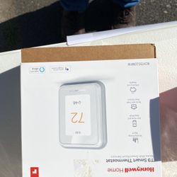 Honeywell Home T9 Smart Thermostat 