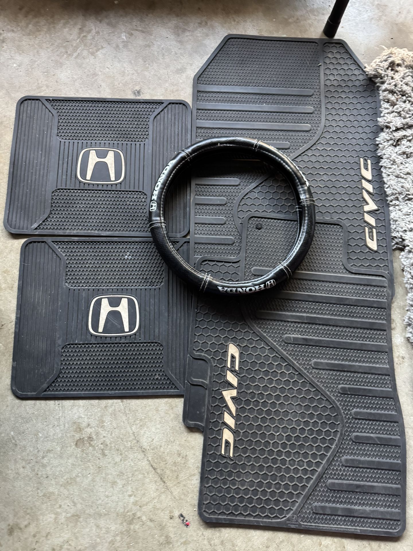 Honda Civic Car Mats And Steering Wheel Cover
