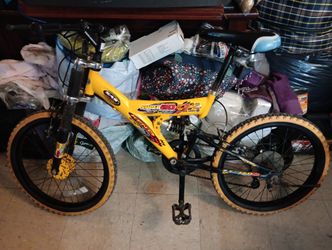 22' YelloBike