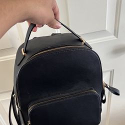 Black Leather Zipper Pockets Backpack Bag 