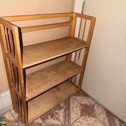 Wooden 3-tier shelf