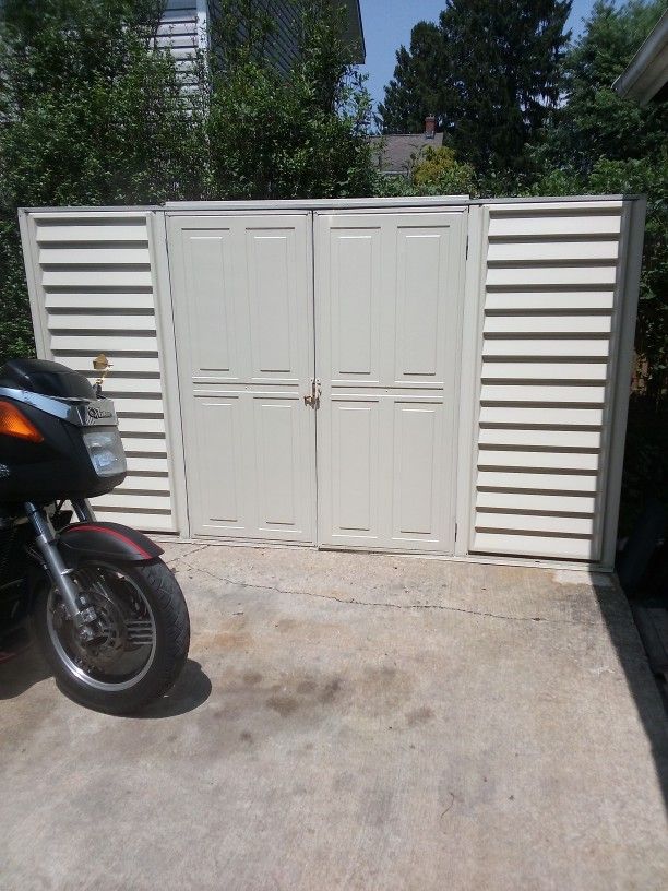 Vinyl Shed
