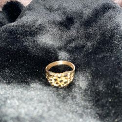 10k Gold Ring 