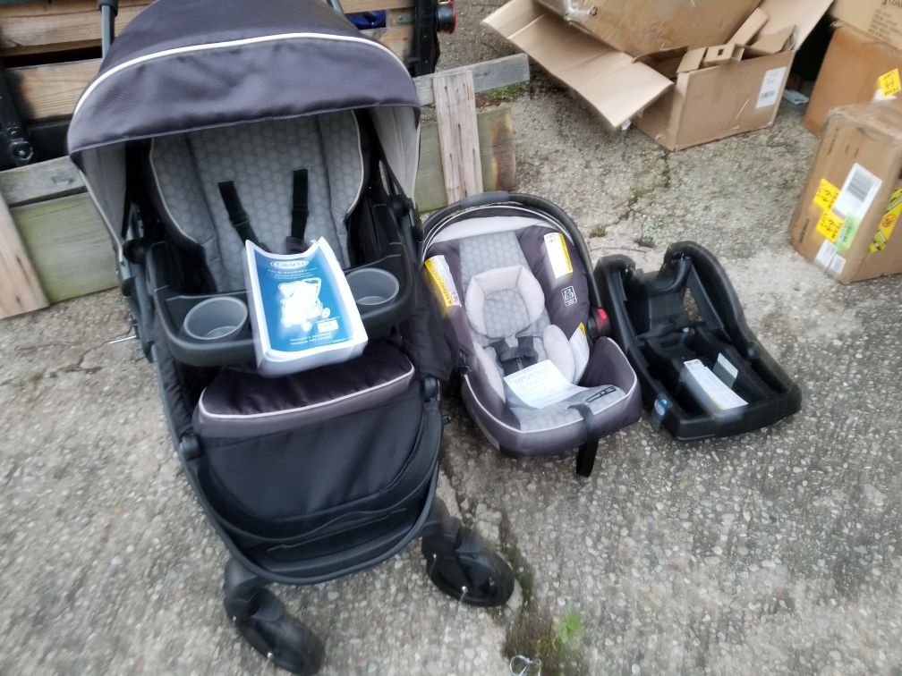 Graco Modes Travel System Davis, Brand New