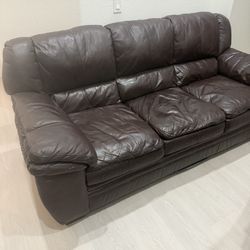 Free Couch must pick up