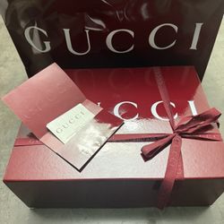 Brand New GG Emblem Small Bucket Bag Beige/White Color