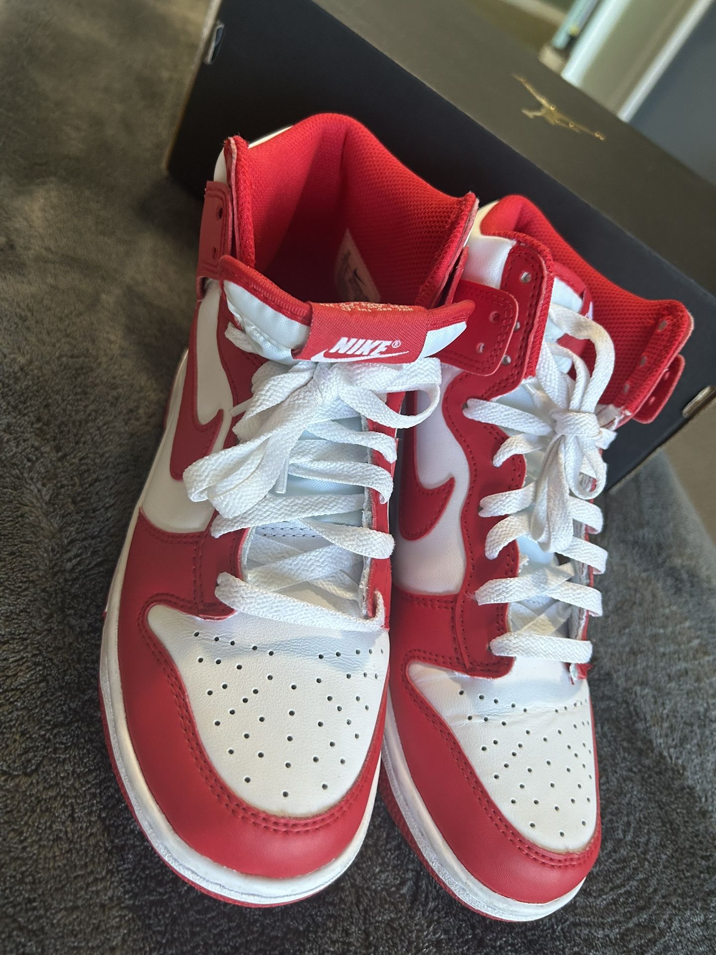 Nike Dunk High 6Y Red &White