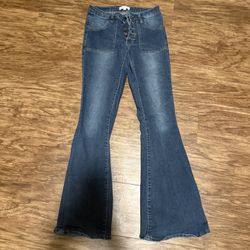 Kendall&Kylie Dark Wash Flared Jeans