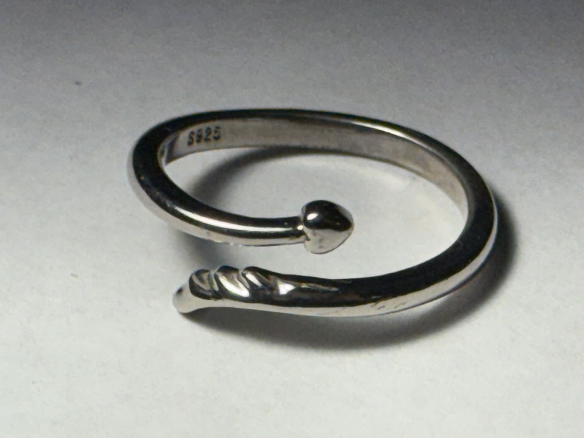 925 ADJUSTABLE RING
