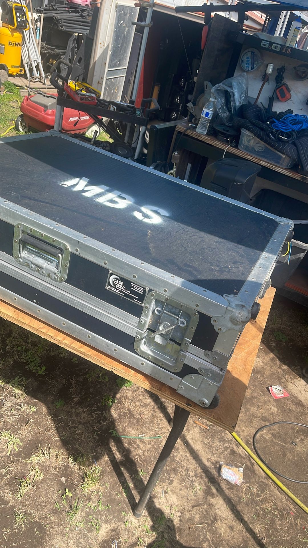 Mixer 24 Channels ALLEN HEATH GL2200 And Case