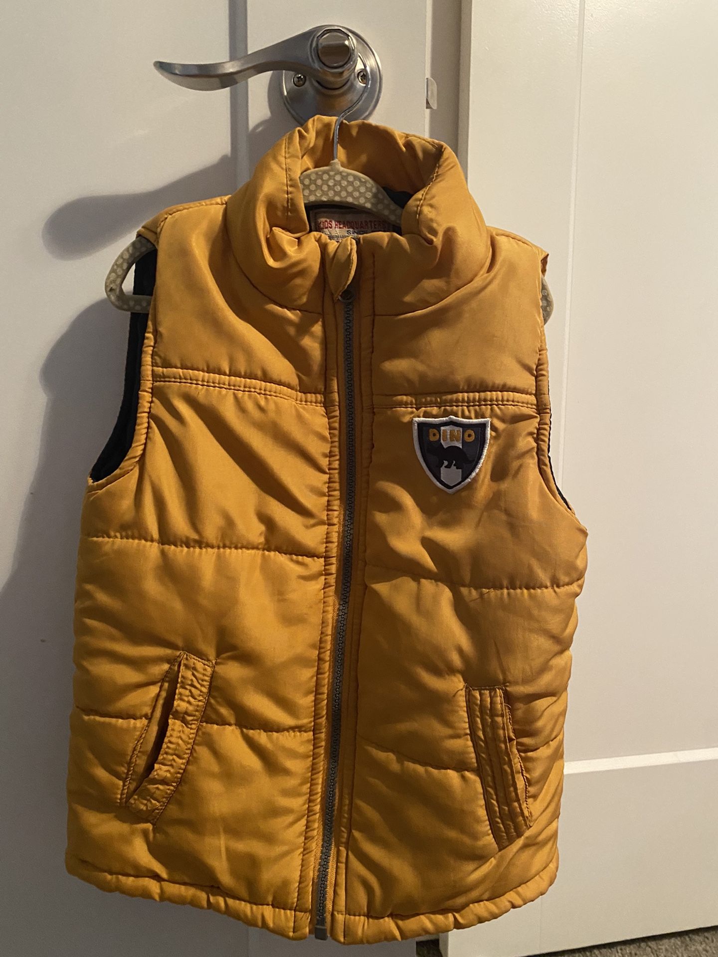 Toddler Puffer Vest Size 4T