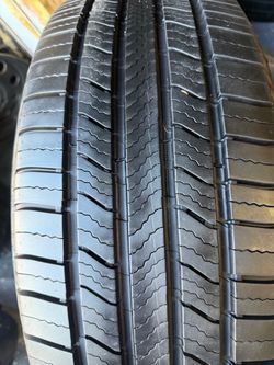 255/60R19