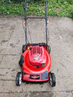 Toro rwd self propelled lawnmower