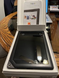 Barnes & Noble Nook 32 GB Tablet