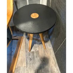 Side Table/ Plant Stand