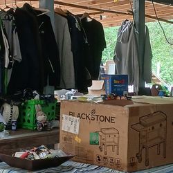kid sale if storage unit proceeds 